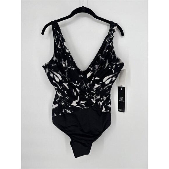 MAGICSUIT Women Size 16 Black White Dream State Bindy One Piece Swimsuit Shaping - Picture 4 of 9